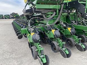 Main image John Deere DB120 15