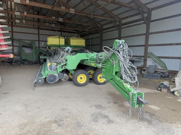 Image of John Deere DB60 equipment image 3