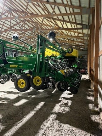 2022 John Deere DB60 Equipment Image0