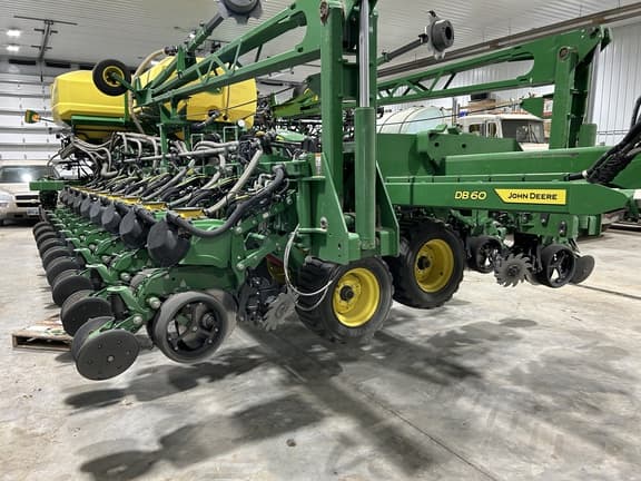 Image of John Deere DB60 equipment image 1