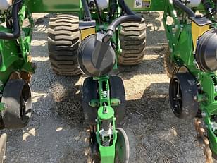 Main image John Deere DB60 14