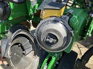 Main image John Deere DB60 17