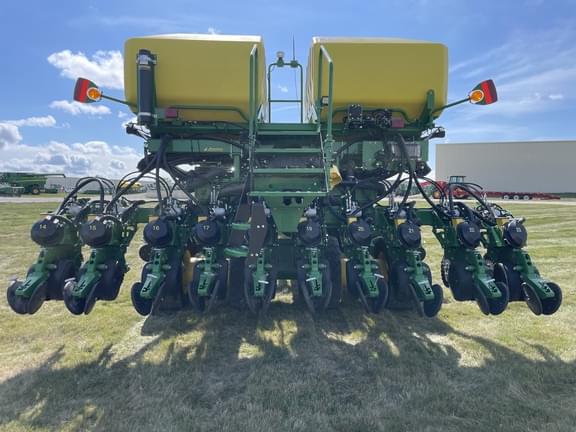 Image of John Deere DB60 equipment image 4