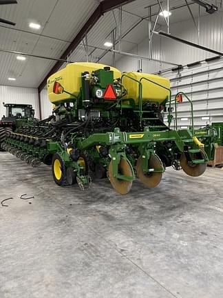 Image of John Deere DB60 equipment image 3