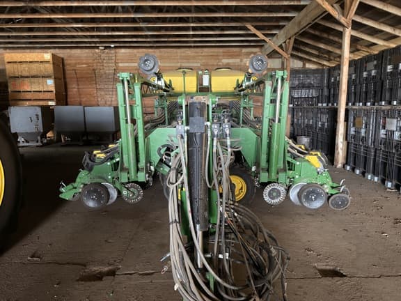 Image of John Deere DB60 equipment image 3
