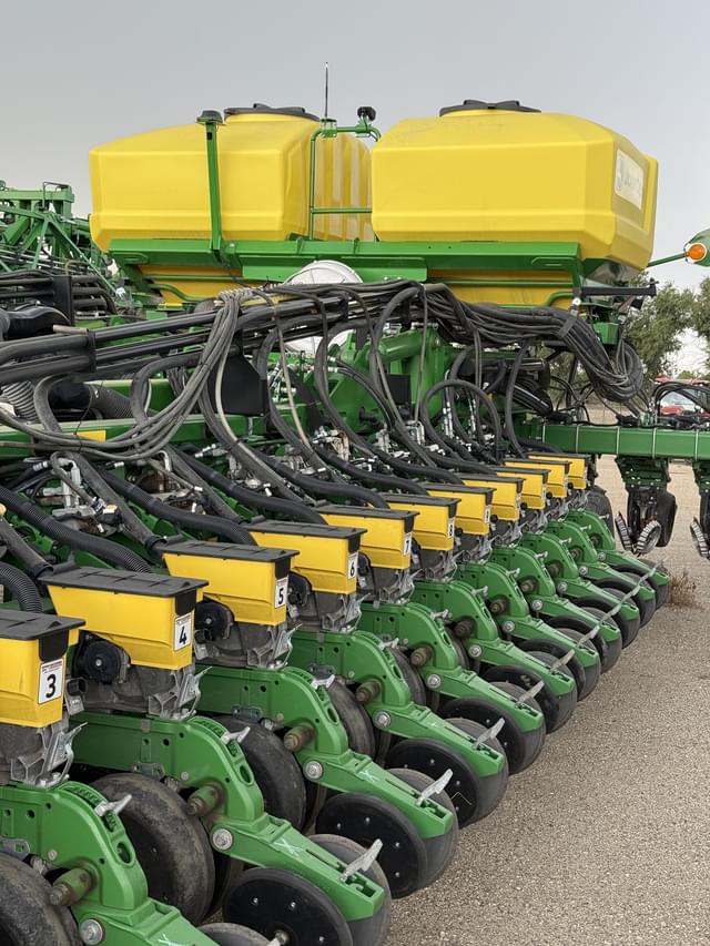Image of John Deere DB60 equipment image 2