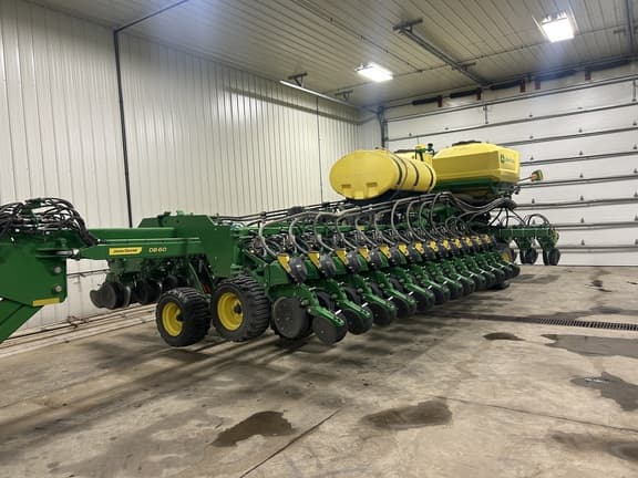 Image of John Deere DB60 equipment image 1
