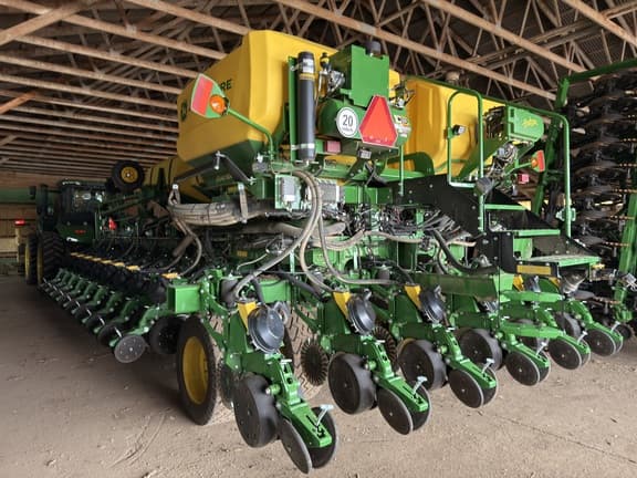 Image of John Deere DB60 equipment image 4