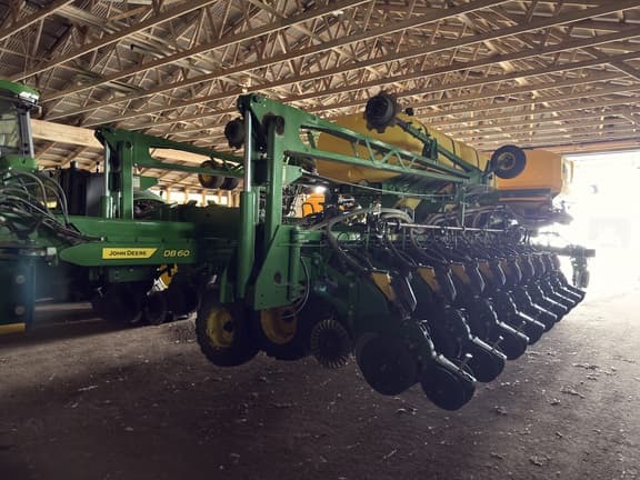 Image of John Deere DB60 equipment image 2