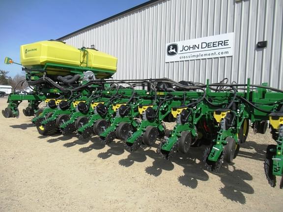 Image of John Deere DB60 equipment image 3