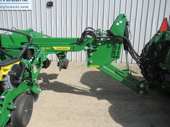 Image of John Deere DB60 equipment image 4