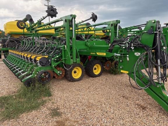 Image of John Deere DB60 equipment image 1