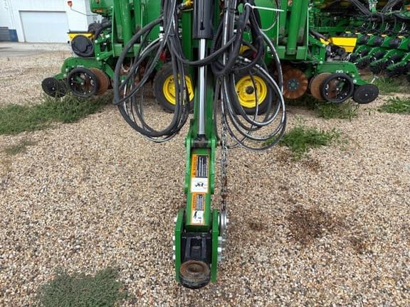 Image of John Deere DB60 equipment image 2