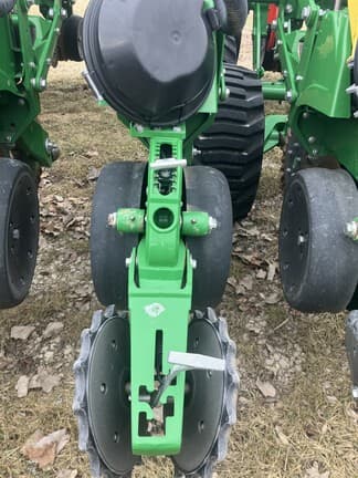 Image of John Deere DB60 equipment image 1