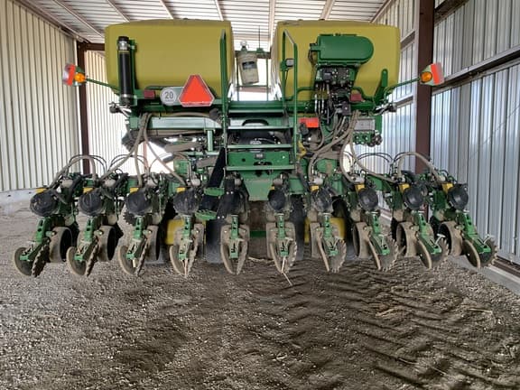 Image of John Deere DB60 equipment image 3