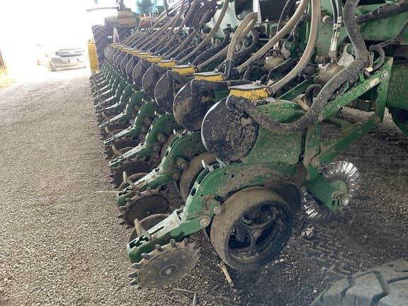 Image of John Deere DB60 equipment image 4