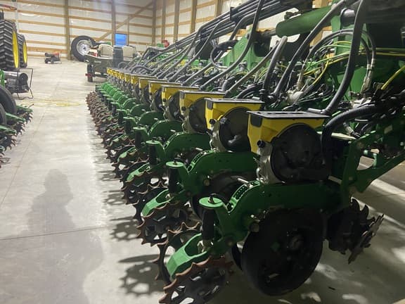 Image of John Deere DB60 equipment image 4