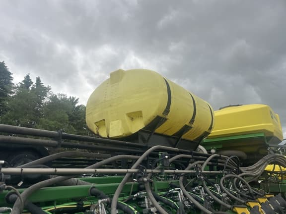 Image of John Deere DB66 equipment image 1