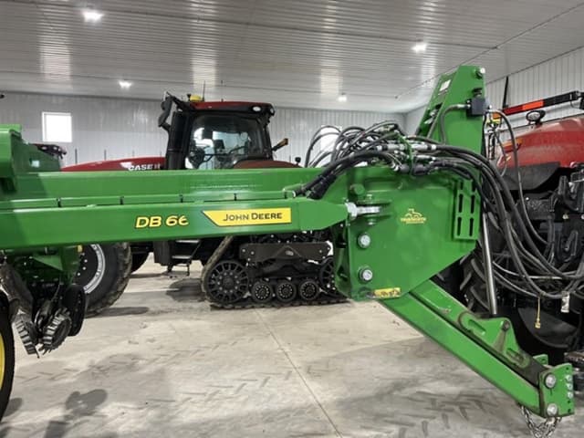 Image of John Deere DB66 equipment image 4