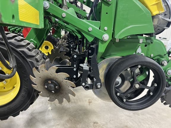 Image of John Deere DB80 equipment image 3