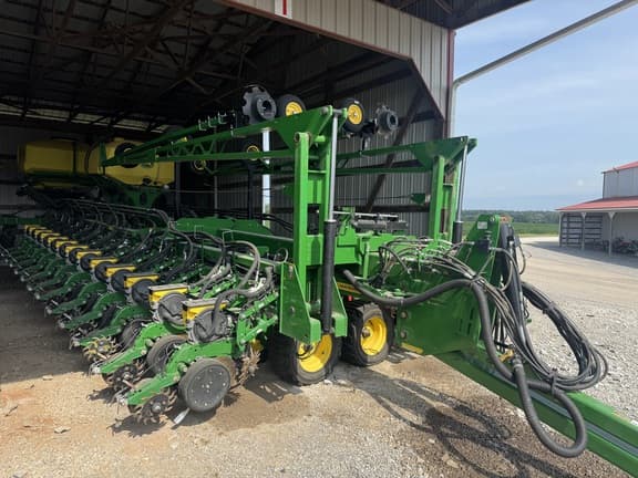 Image of John Deere DB80 Primary image