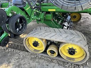 Main image John Deere DB90 7