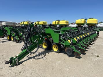 Main image John Deere DB90