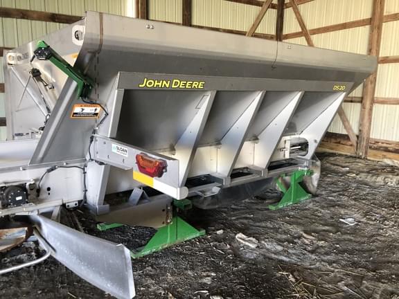 Image of John Deere DS20 Primary image