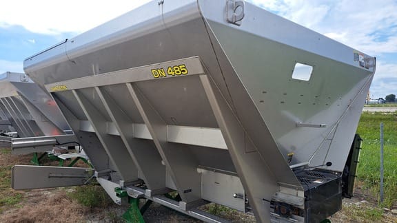 2022 John Deere DS30 Equipment Image0