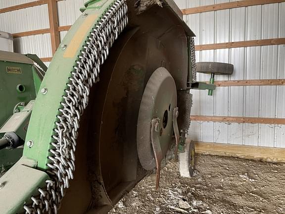 Image of John Deere E12 equipment image 1