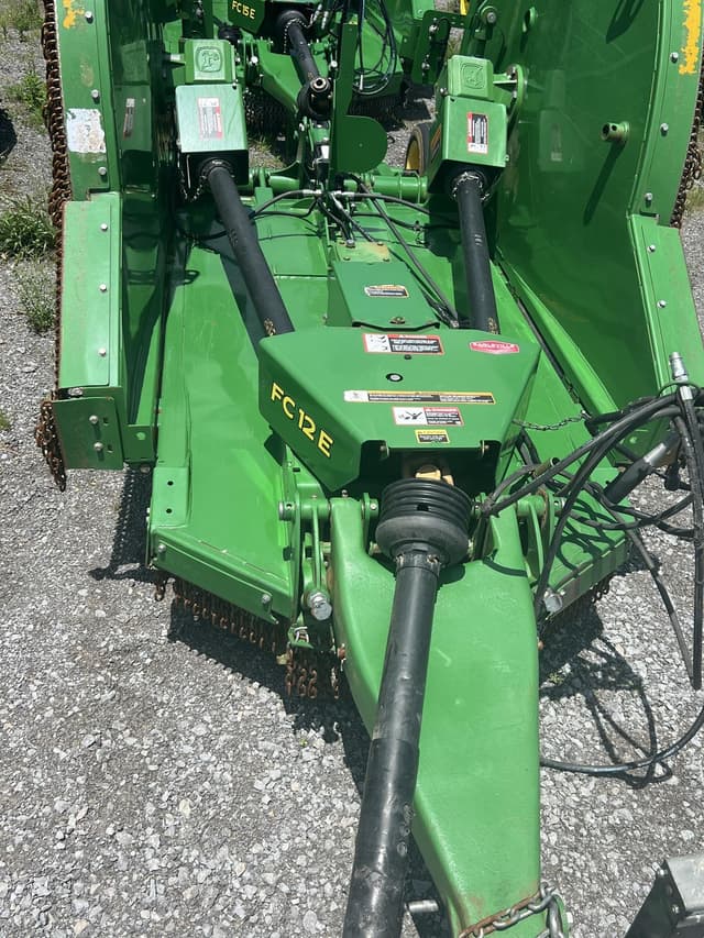 Image of John Deere FC12E equipment image 1