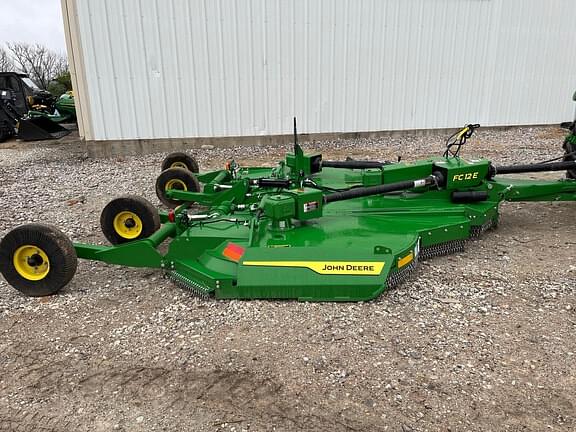 Image of John Deere FC12E equipment image 1