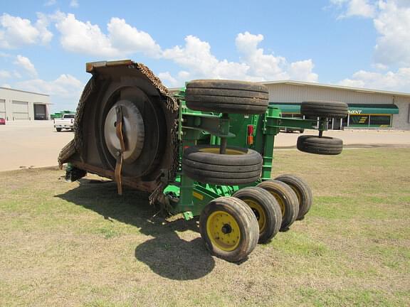 Image of John Deere FC15R equipment image 2