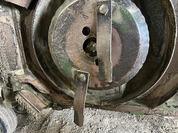 Image of John Deere FC15R equipment image 4