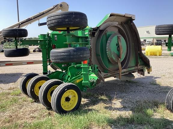 Image of John Deere FC15R equipment image 3