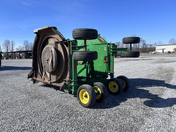 Image of John Deere FC20R equipment image 4