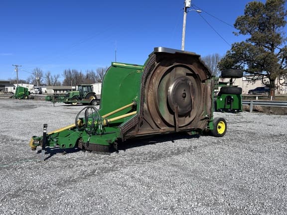 Image of John Deere FC20R equipment image 1