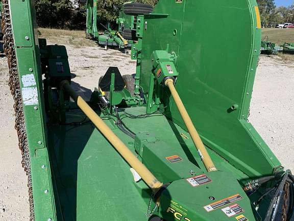 Image of John Deere FC20R equipment image 1