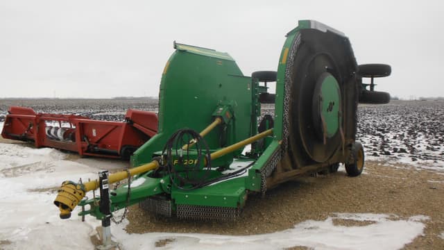 Image of John Deere FC20R equipment image 2