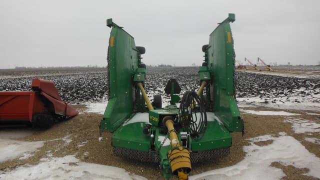 Image of John Deere FC20R equipment image 1