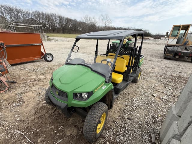 Image of John Deere Gator XUV 560E S4 equipment image 2