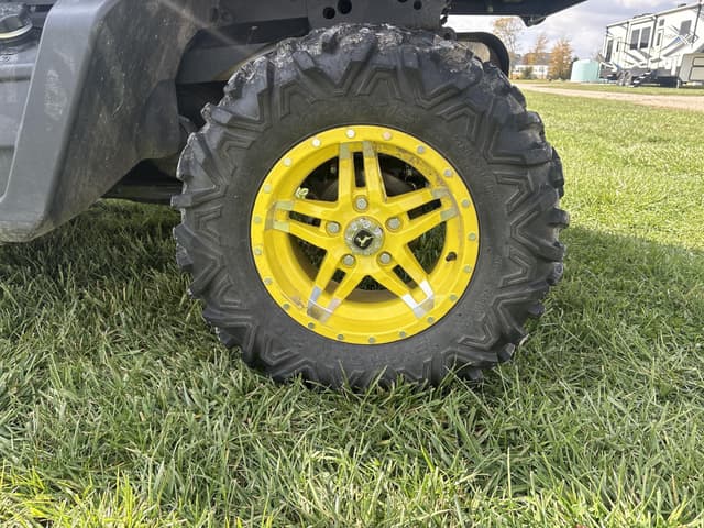 Image of John Deere XUV 835M equipment image 1