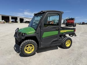 2022 John Deere XUV 835M Image