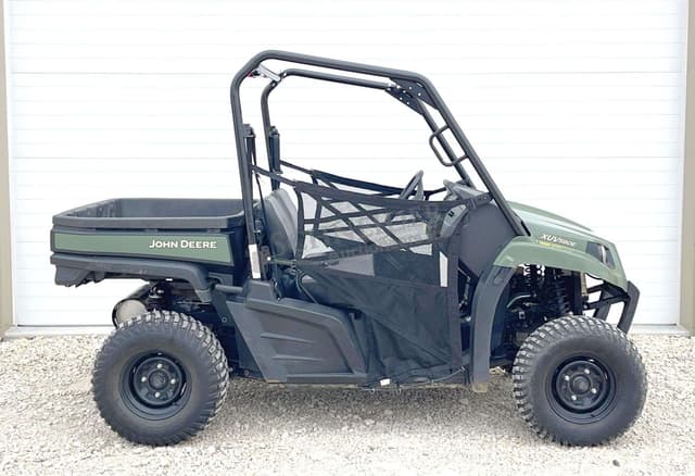 Image of John Deere XUV 590E equipment image 2