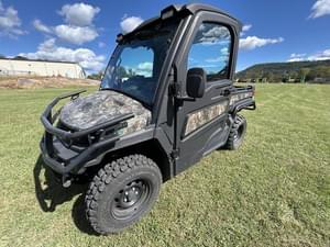 2022 John Deere XUV 835M Image