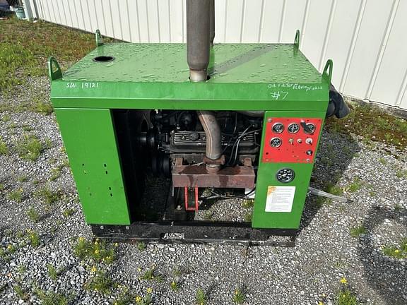 Image of John Deere GM 5.7L Primary image