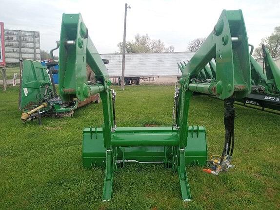 Image of John Deere H310 equipment image 3