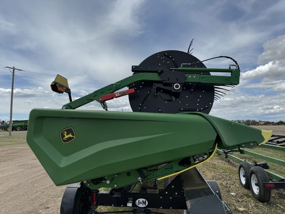 2022 John Deere HD35F Equipment Image0