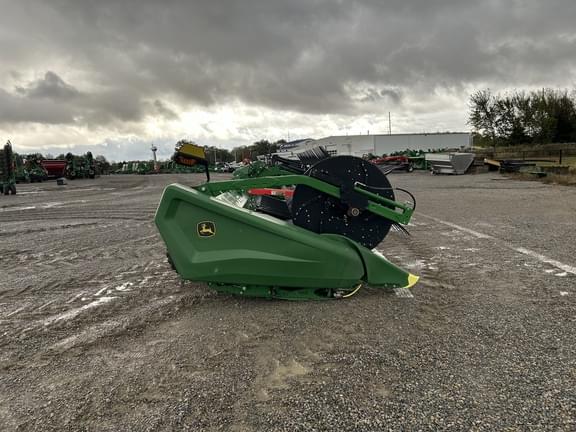 Image of John Deere HD35F equipment image 3