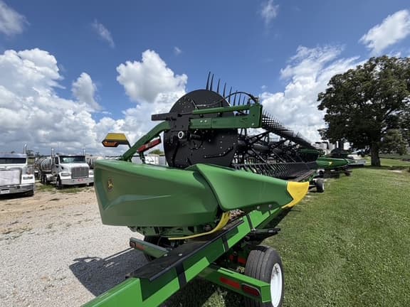 Image of John Deere HD35F equipment image 2